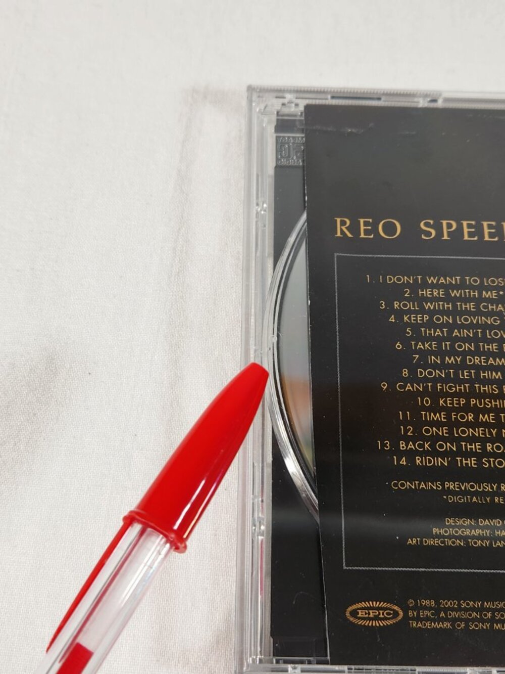 REO Speedwagon Band Autographed The Hits CD - 5 Members Signed Fast Ship - Picture 10 of 12